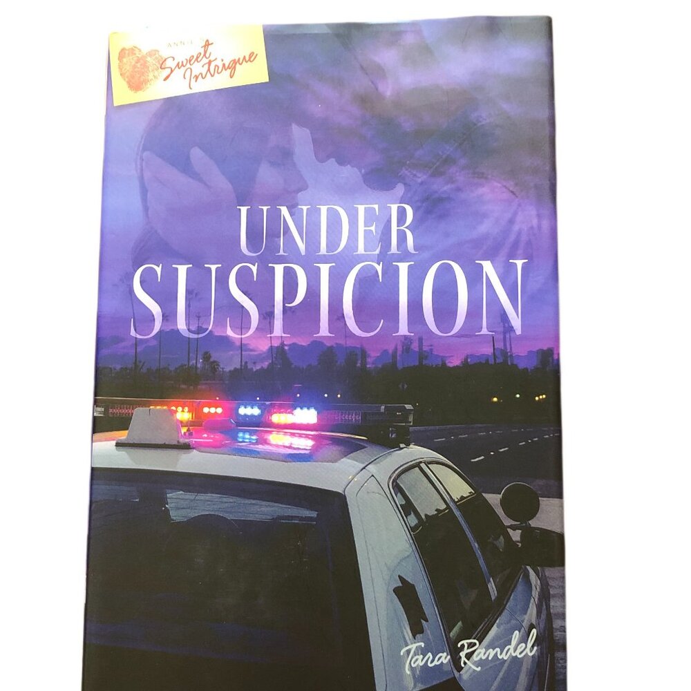 Annie's Sweet Intrigue - Under Suspicion (Hardback)